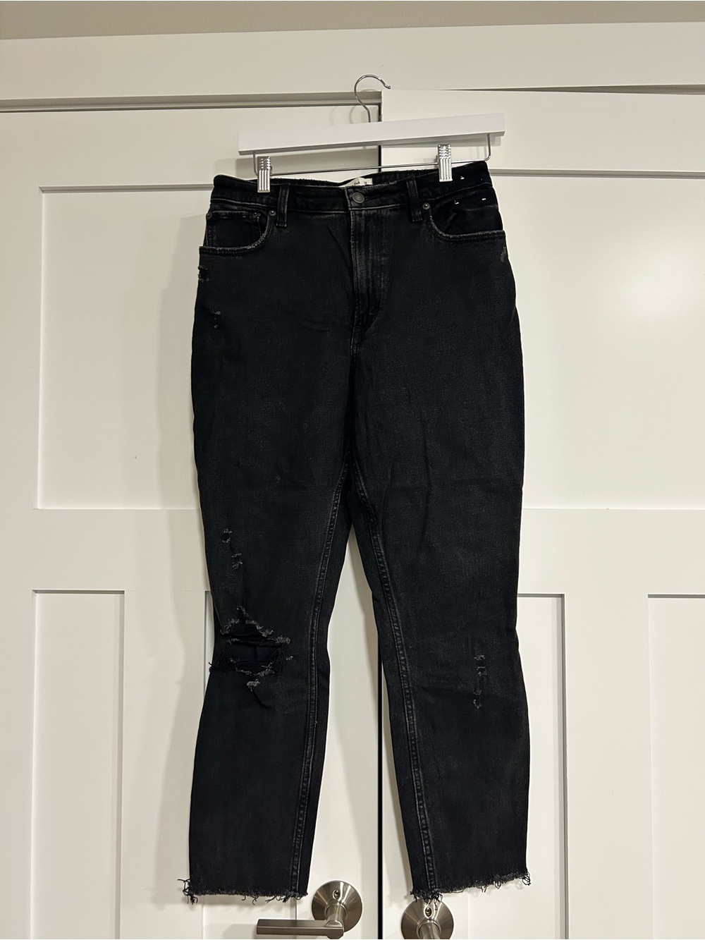 Abercrombie & Fitch Black Straight-Leg Distressed Jeans Curve Love